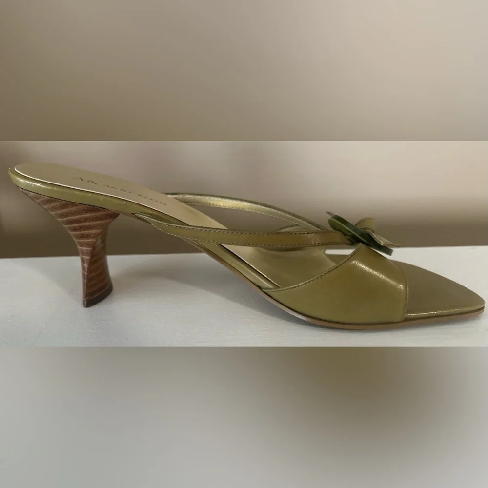 NIB Vintage Anne Klein KKreese Women's Green Leather Slip On Heel Sandals Sz 10 - Picture 2 of 7